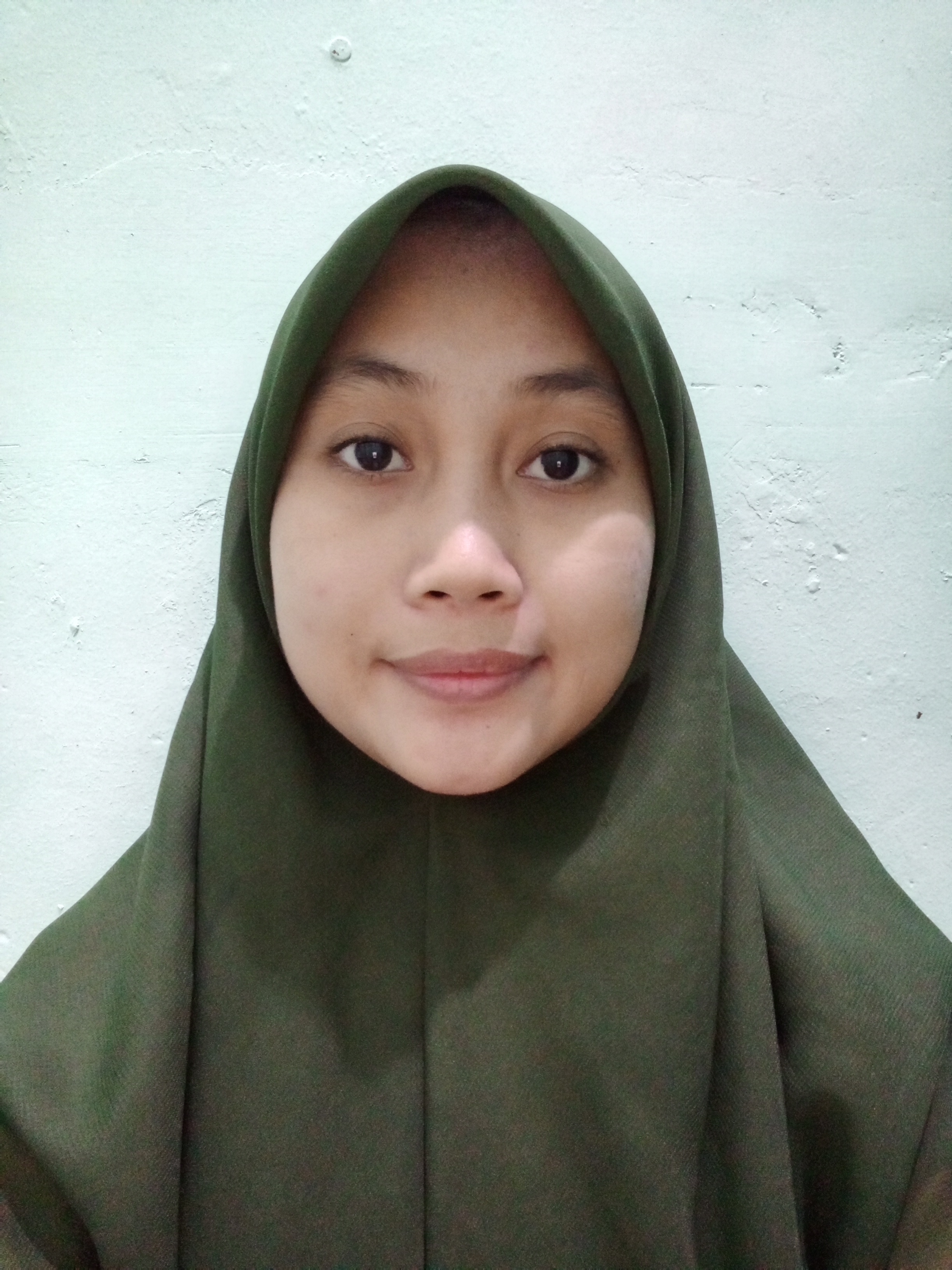 ANGGUN ANDINI