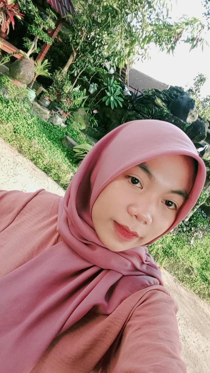 RAHMIWATI AINI